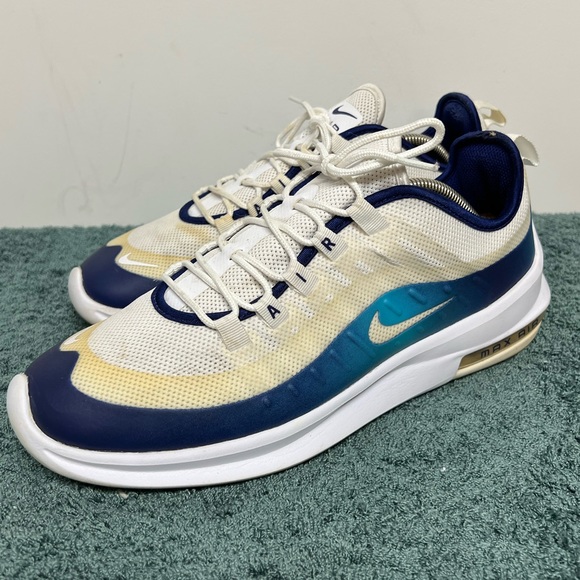 Nike Other - Nike Air Max Axis